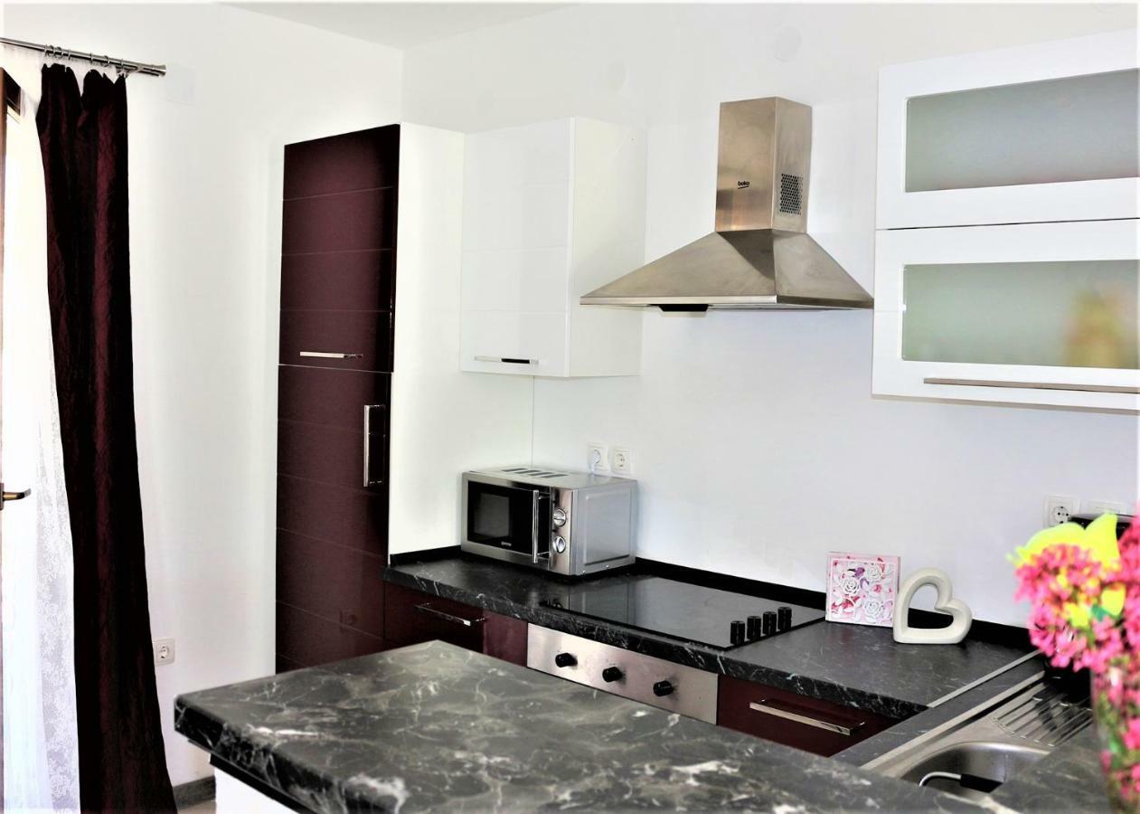 Apartments Mario Malinska Dış mekan fotoğraf