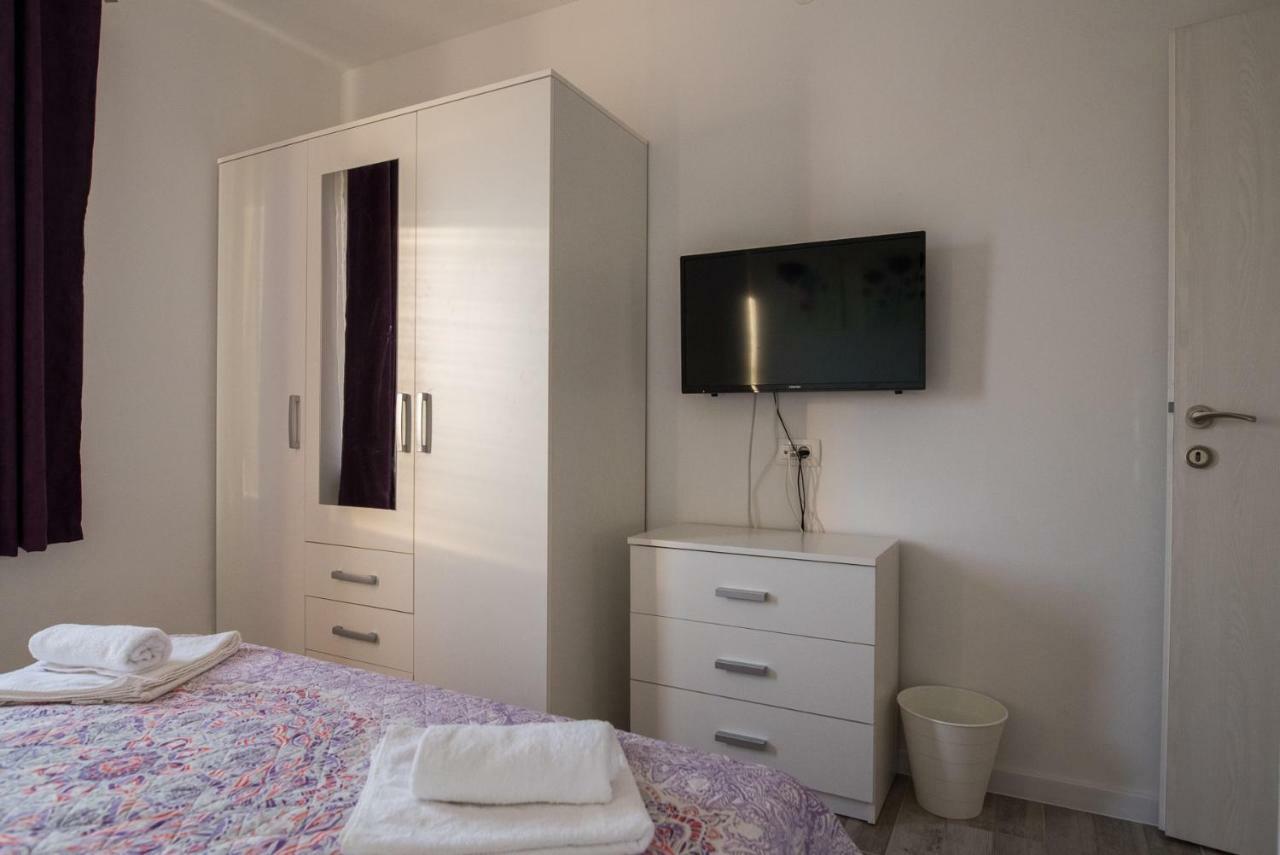Apartments Mario Malinska Dış mekan fotoğraf